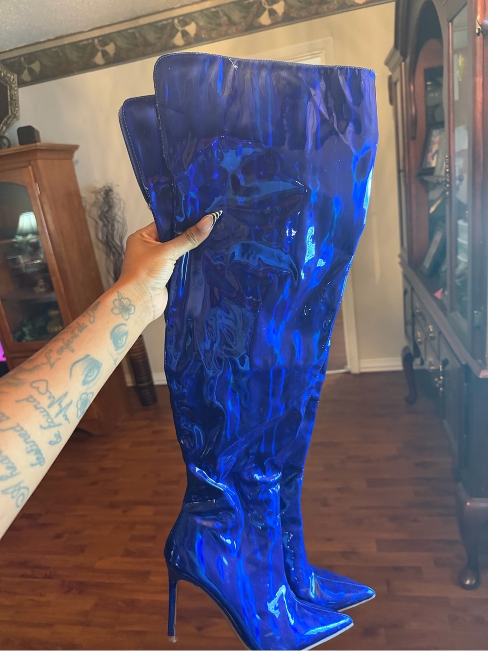Glossy Electric Blue High-Shine Midi Skirt
